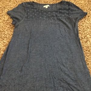 Liz Lange maternity top